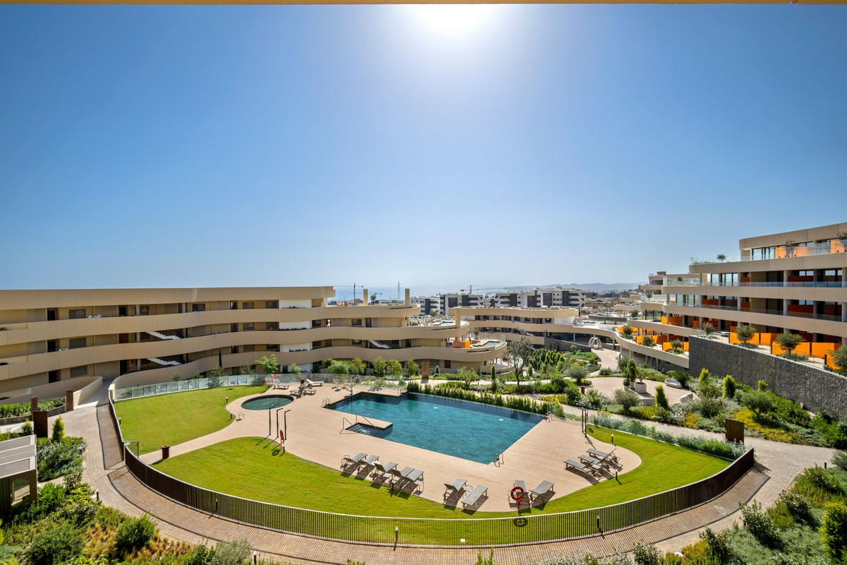 Te koop Middle Floor Apartment Costa Del Sol Fuengirola € 1.100.000,-