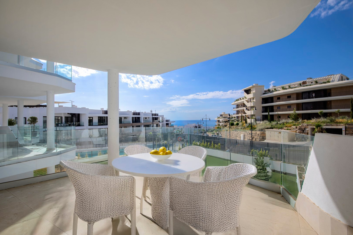 Te koop Middle Floor Apartment Costa Del Sol Fuengirola € 595.000,-