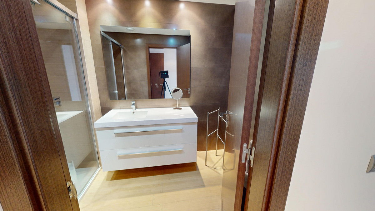 Te koop Gelijkvloers appartement Costa Del Sol Los Arqueros € 575.000,-