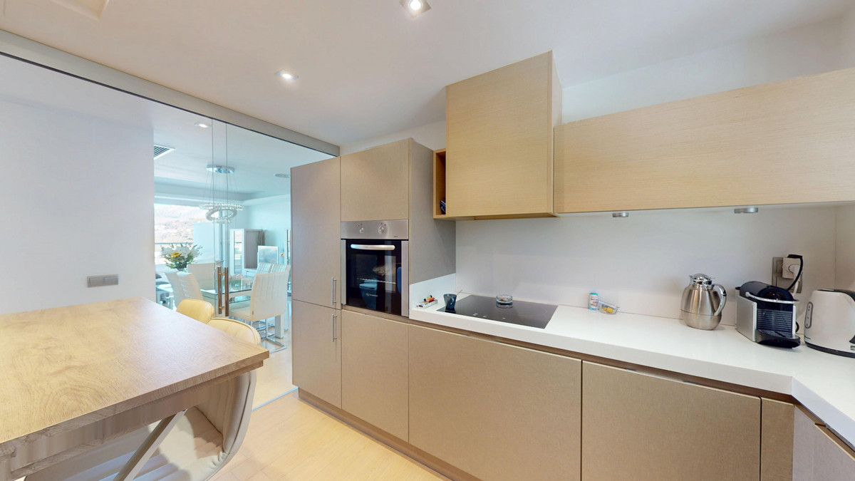 Te koop Gelijkvloers appartement Costa Del Sol Los Arqueros € 575.000,-