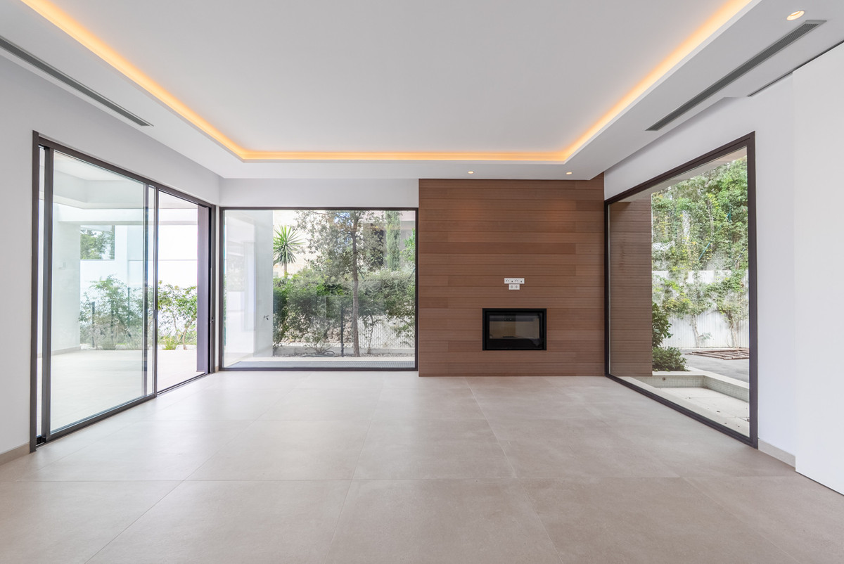 Te koop Vrijstaande Villa Costa Del Sol Marbella € 4.200.000,-