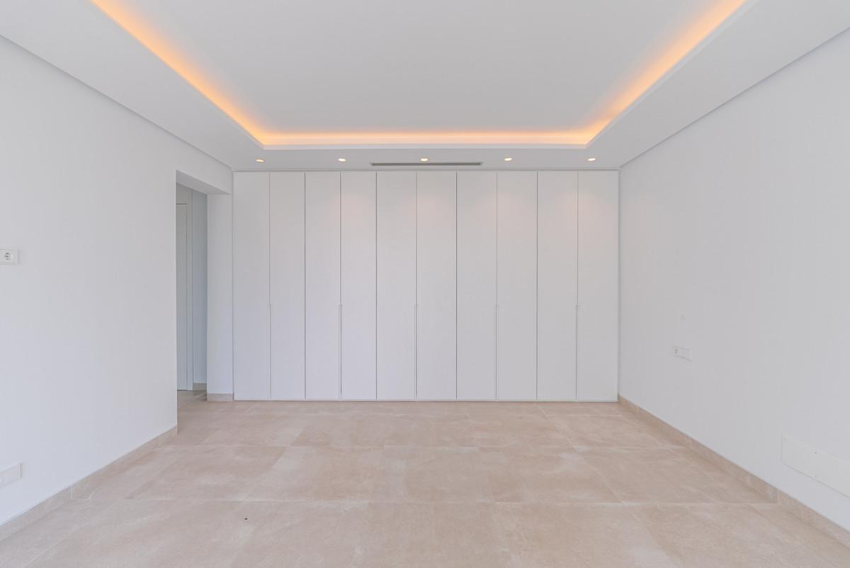 Te koop Vrijstaande Villa Costa Del Sol Marbella € 4.200.000,-