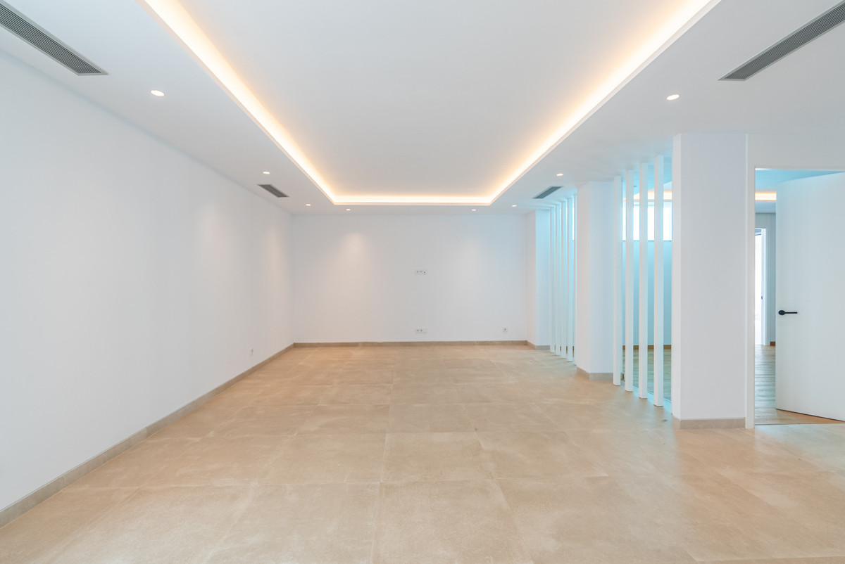 Te koop Vrijstaande Villa Costa Del Sol Marbella € 4.200.000,-