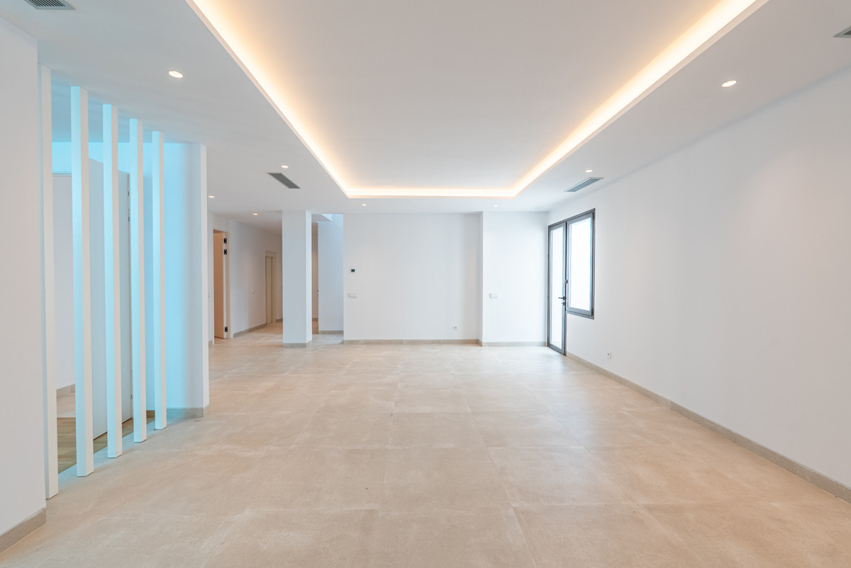 Te koop Vrijstaande Villa Costa Del Sol Marbella € 4.200.000,-