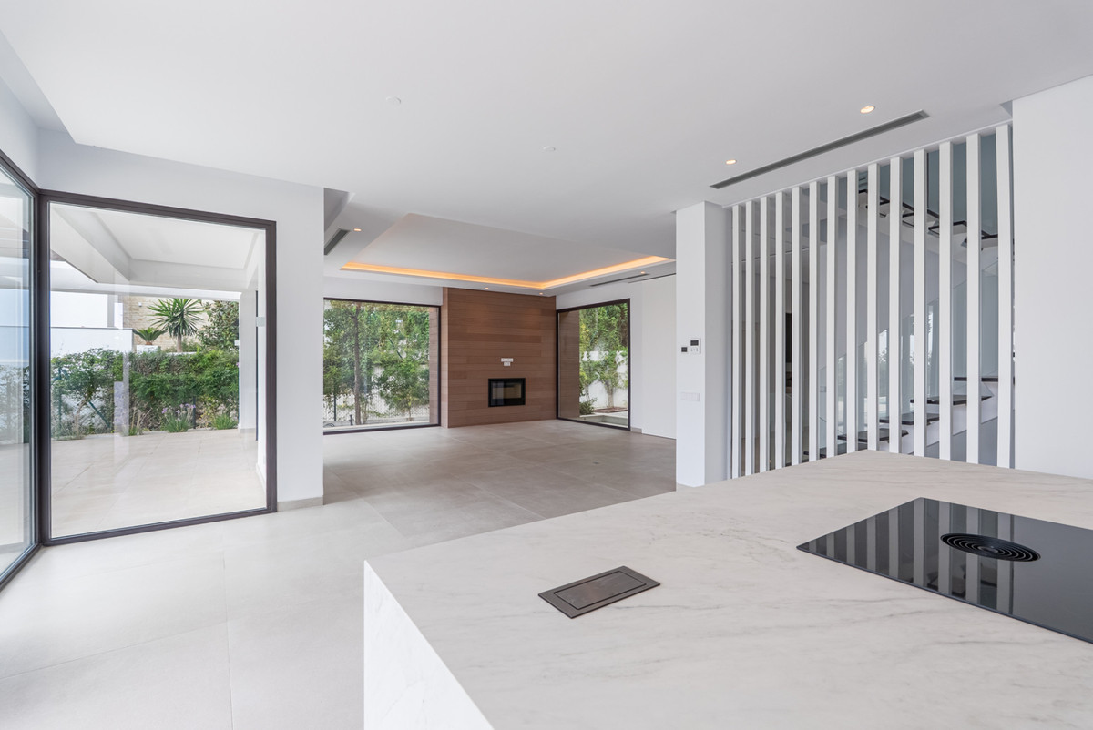 Te koop Vrijstaande Villa Costa Del Sol Marbella € 4.200.000,-