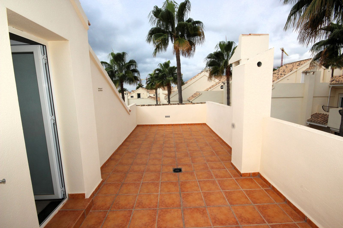 Te koop Herenhuis Costa Del Sol Costabella € 850.000,-