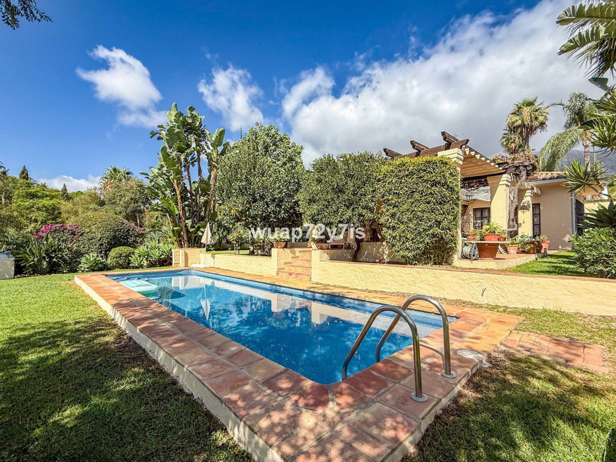 Te koop Finca - Cortijo Costa Del Sol Nagüeles € 2.370.000,-