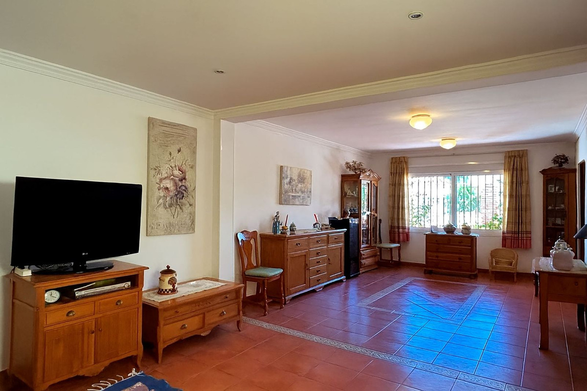 Te koop Half vrijstaand huis Costa Del Sol Fuengirola € 450.000,-