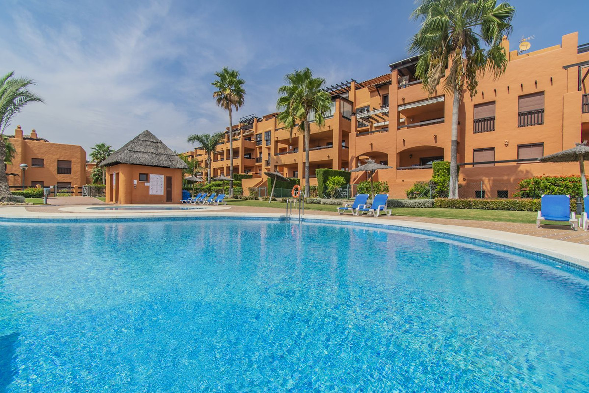 Te koop Gelijkvloers appartement Costa Del Sol Atalaya € 425.000,-