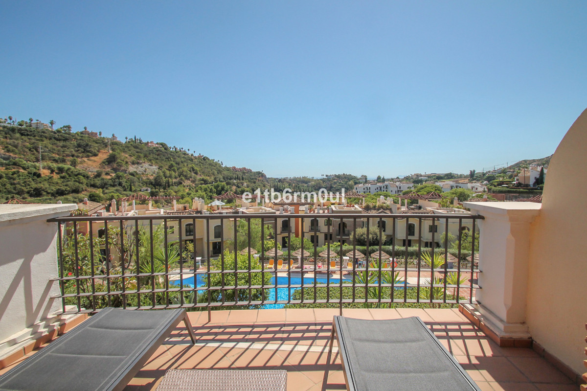 Te koop Middle Floor Apartment Costa Del Sol Benahavís € 475.000,-