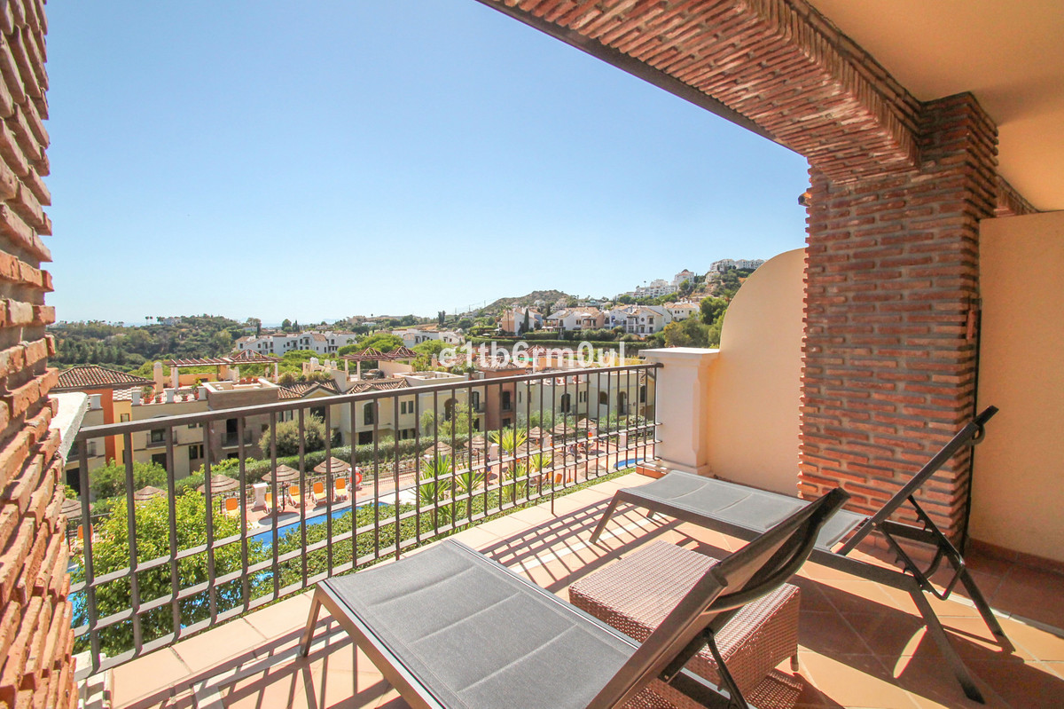 Te koop Middle Floor Apartment Costa Del Sol Benahavís € 475.000,-