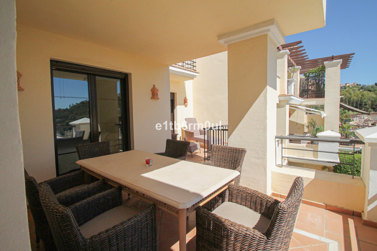 Te koop Middle Floor Apartment Costa Del Sol Benahavís € 475.000,-