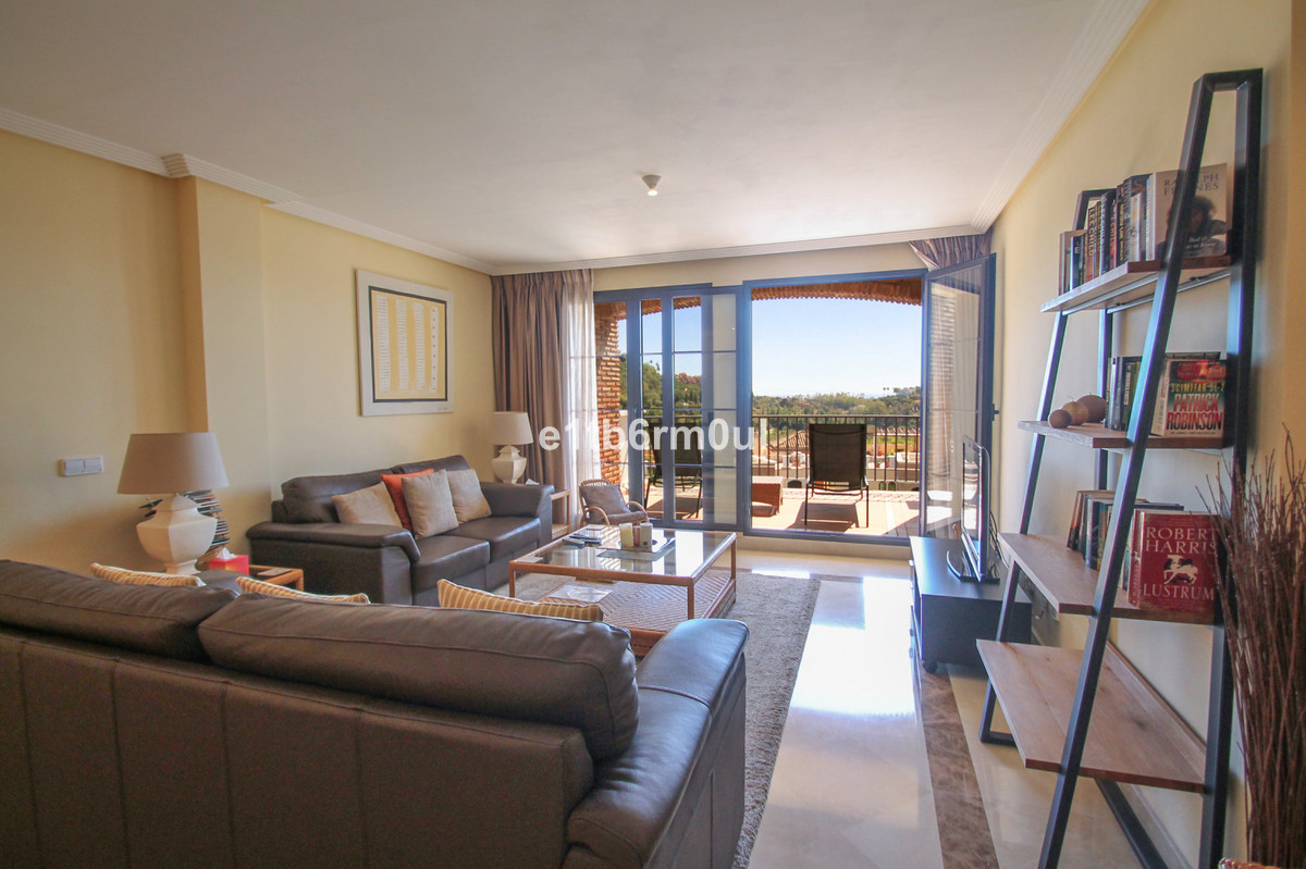 Te koop Middle Floor Apartment Costa Del Sol Benahavís € 475.000,-