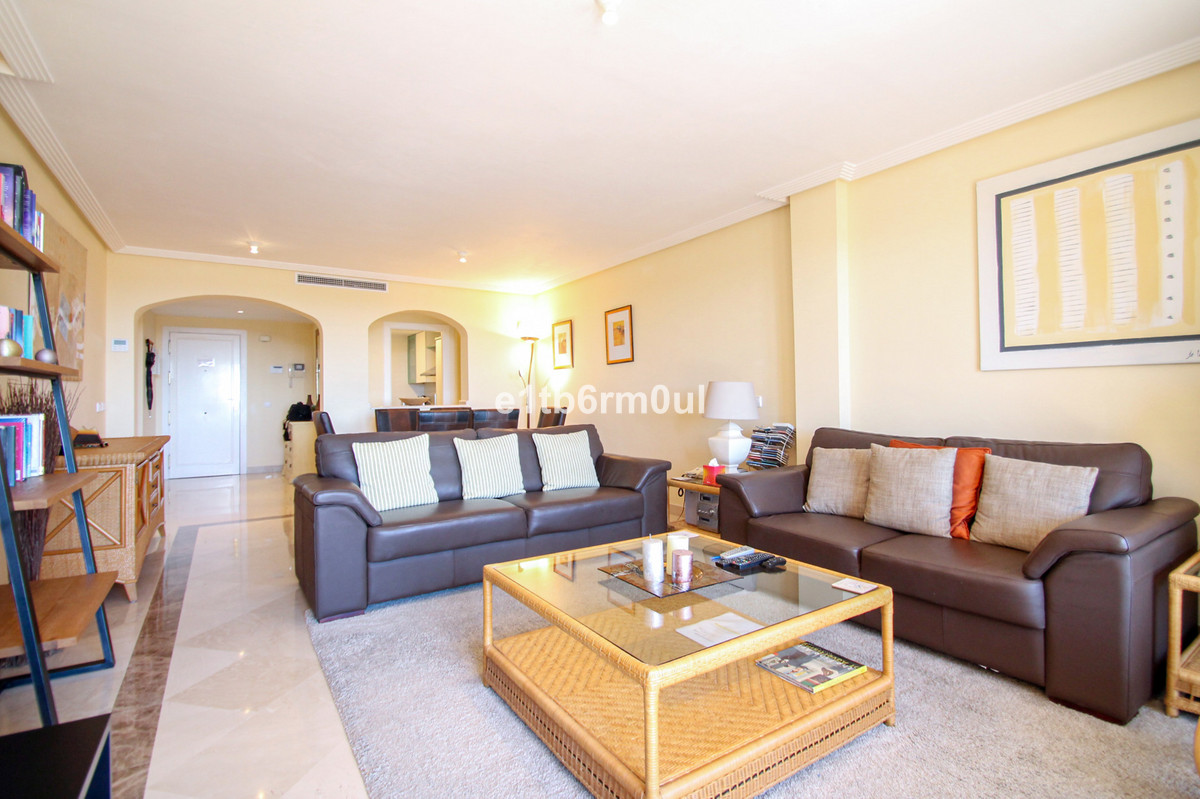 Te koop Middle Floor Apartment Costa Del Sol Benahavís € 475.000,-