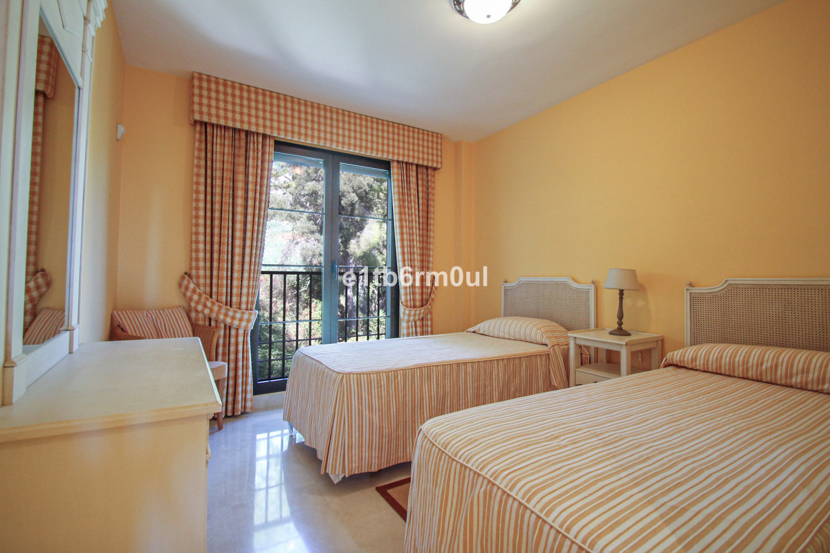 Te koop Middle Floor Apartment Costa Del Sol Benahavís € 475.000,-