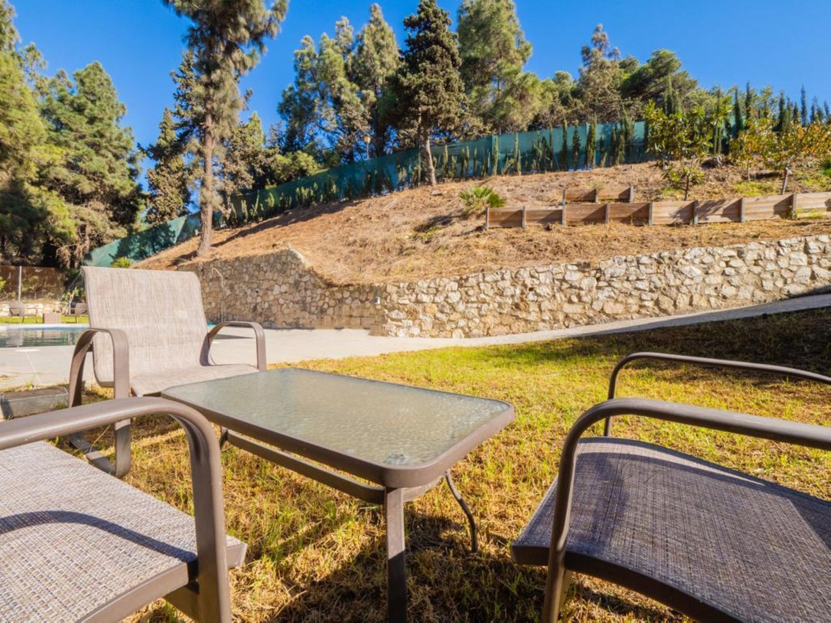 Te koop Vrijstaande Villa Costa Del Sol El Chaparral € 1.350.000,-