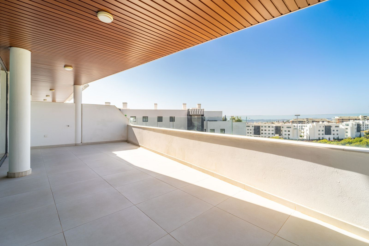 Te koop Middle Floor Apartment Costa Del Sol Fuengirola € 590.000,-