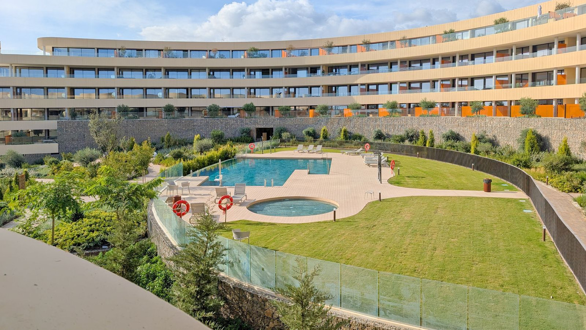Te koop Middle Floor Apartment Costa Del Sol Fuengirola € 900.000,-