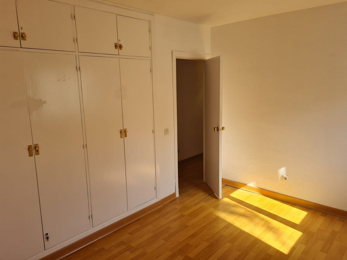 Te koop Middle Floor Apartment Costa Del Sol Benalmadena € 369.000,-