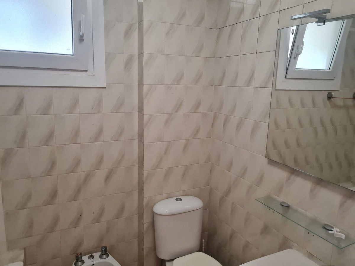 Te koop Middle Floor Apartment Costa Del Sol Benalmadena € 369.000,-