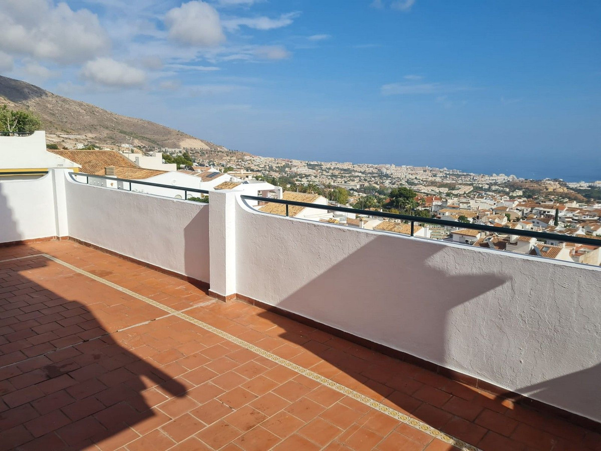 Te koop Middle Floor Apartment Costa Del Sol Benalmadena € 369.000,-