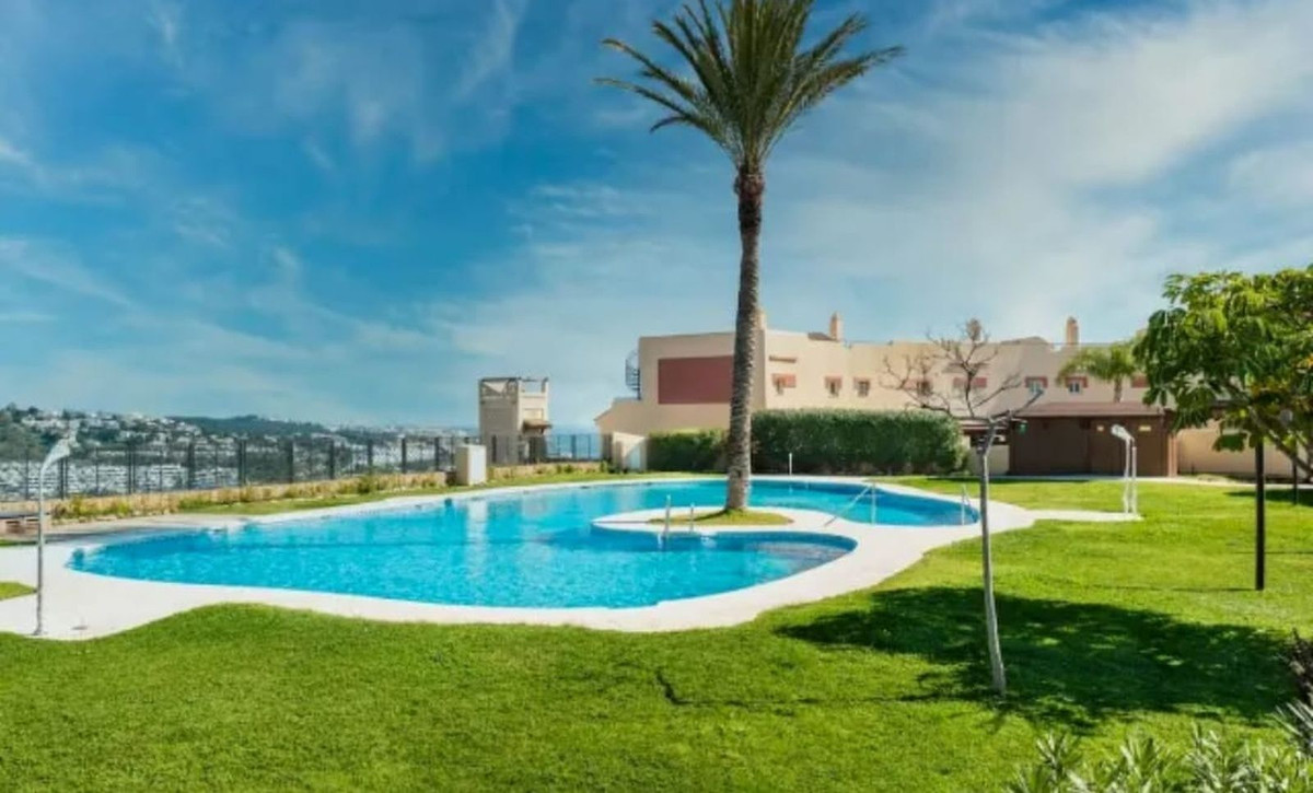 Te koop Herenhuis Costa Del Sol La Cala De Mijas € 425.000,-