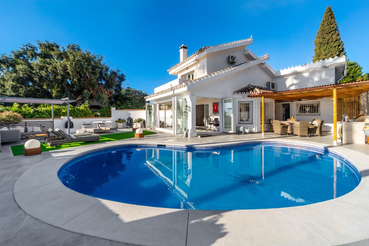Te koop Vrijstaande Villa Costa Del Sol Calahonda € 995.000,-