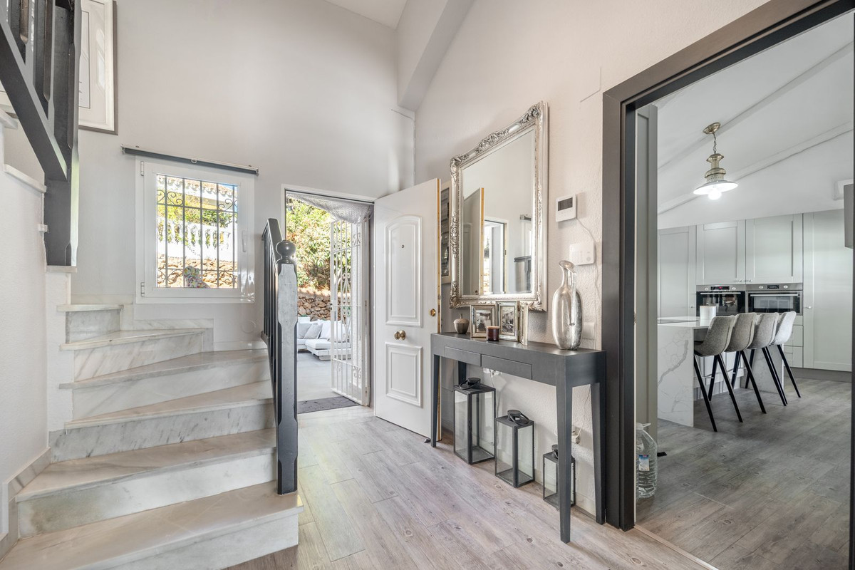 Te koop Vrijstaande Villa Costa Del Sol Calahonda € 995.000,-