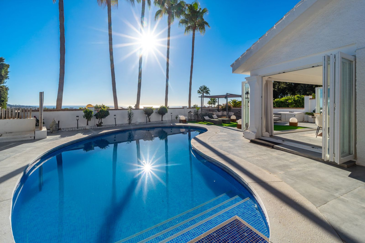 Te koop Vrijstaande Villa Costa Del Sol Calahonda € 995.000,-