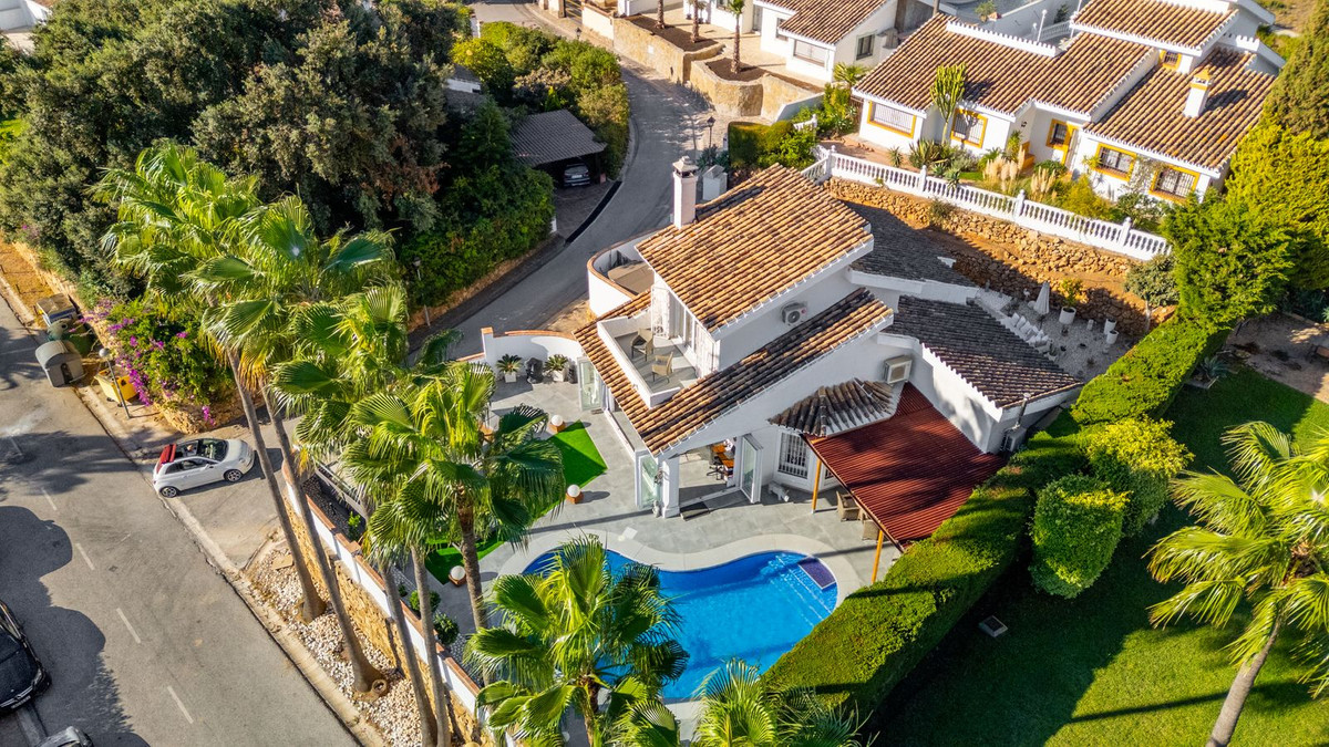 Te koop Vrijstaande Villa Costa Del Sol Calahonda € 995.000,-