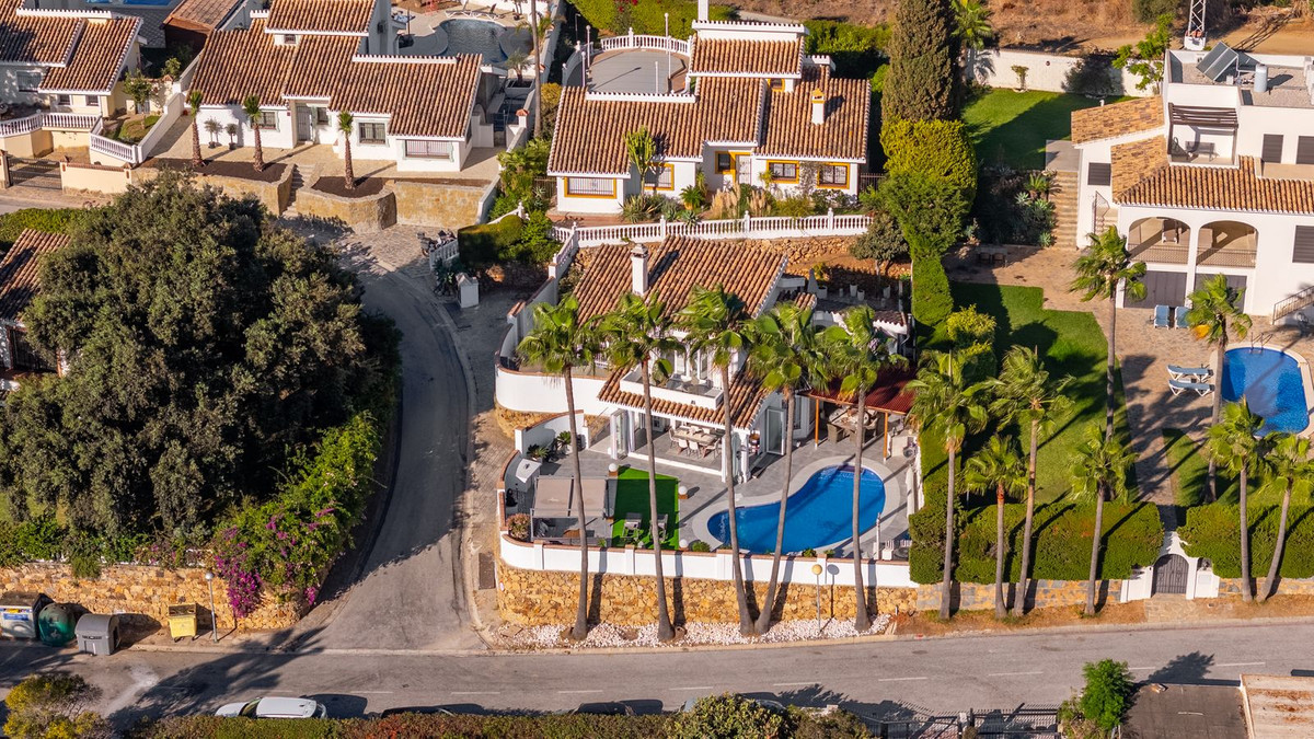 Te koop Vrijstaande Villa Costa Del Sol Calahonda € 995.000,-