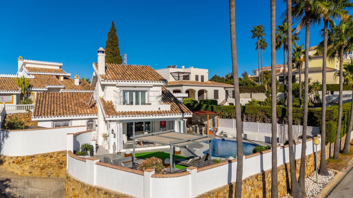 Te koop Vrijstaande Villa Costa Del Sol Calahonda € 995.000,-