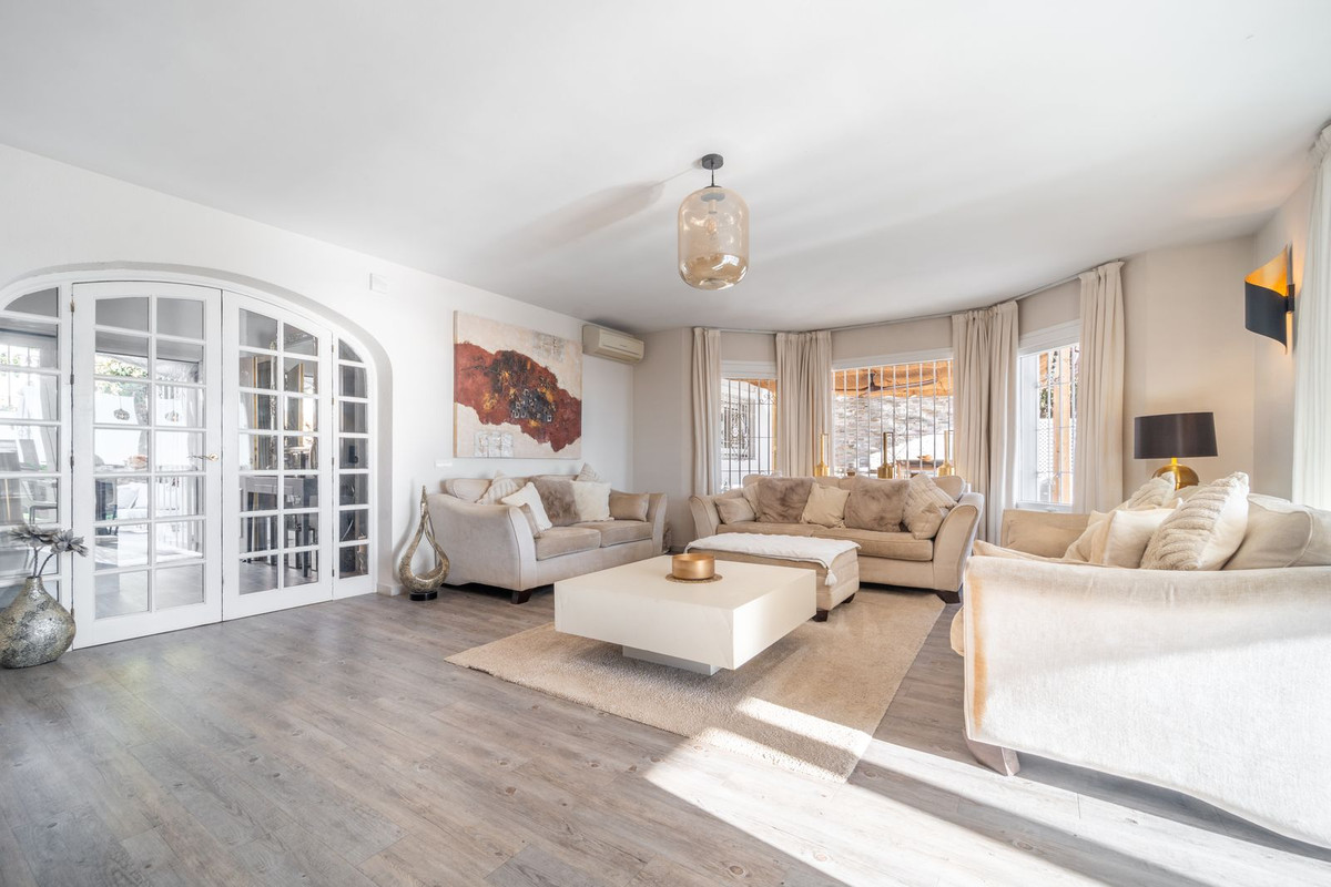 Te koop Vrijstaande Villa Costa Del Sol Calahonda € 995.000,-