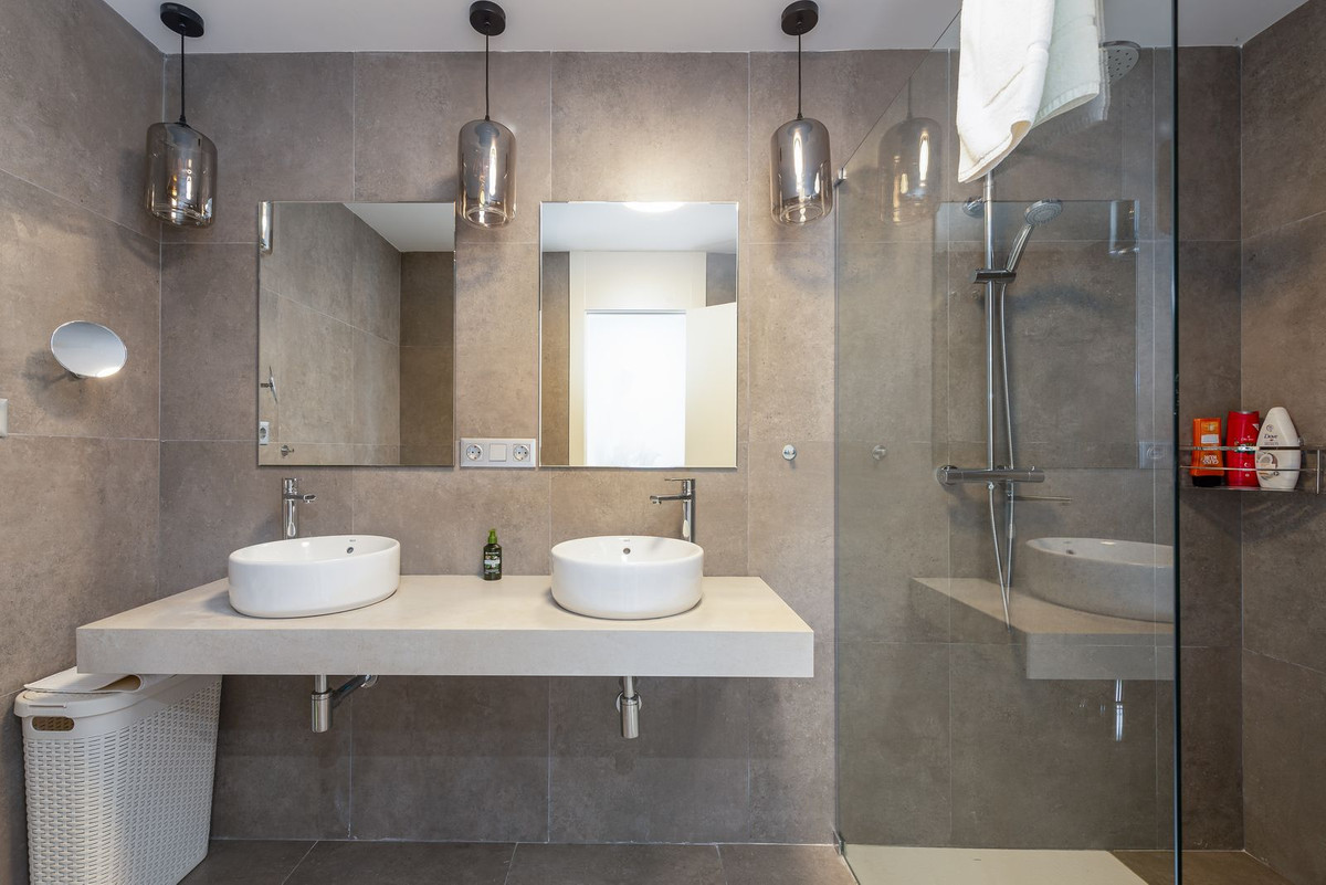 Te koop Gelijkvloers appartement Costa Del Sol Punta Chullera € 425.000,-