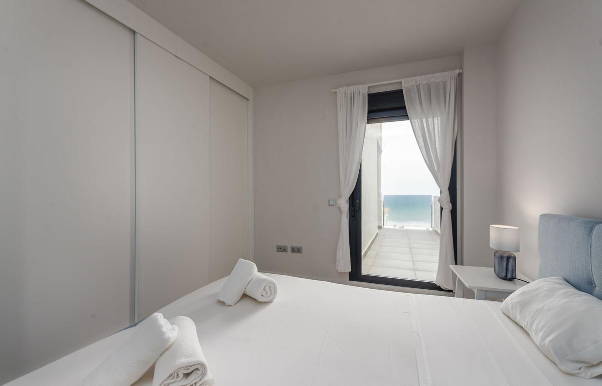 Te koop Gelijkvloers appartement Costa Del Sol Punta Chullera € 425.000,-