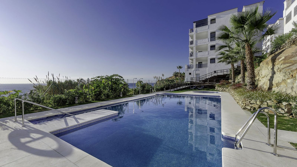 Te koop Gelijkvloers appartement Costa Del Sol Punta Chullera € 425.000,-