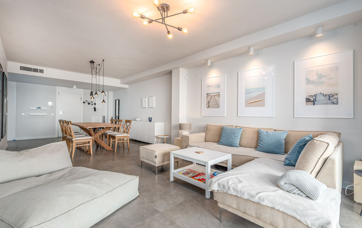 Te koop Gelijkvloers appartement Costa Del Sol Punta Chullera € 425.000,-