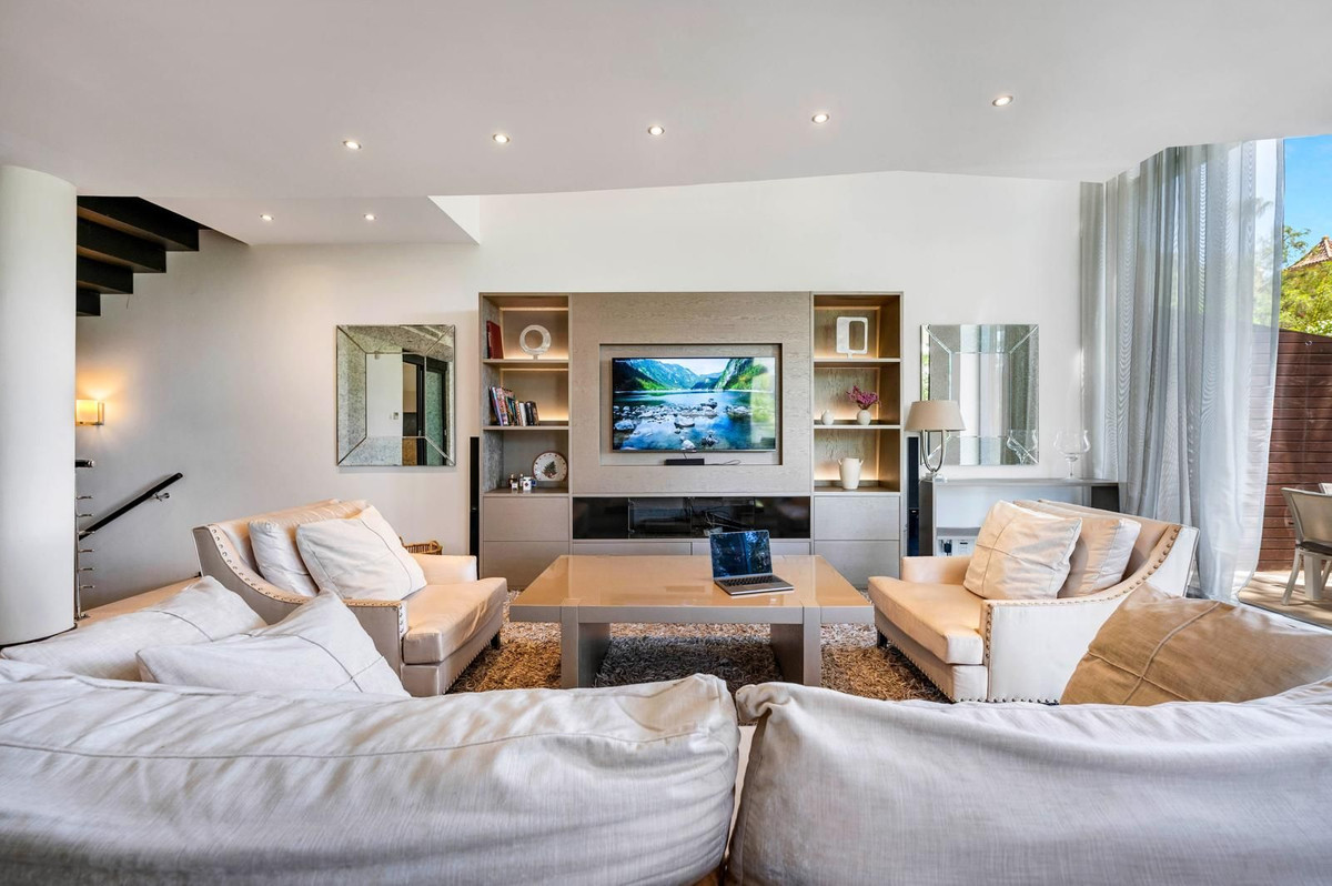 Te koop Herenhuis Costa Del Sol Sierra Blanca € 1.595.000,-