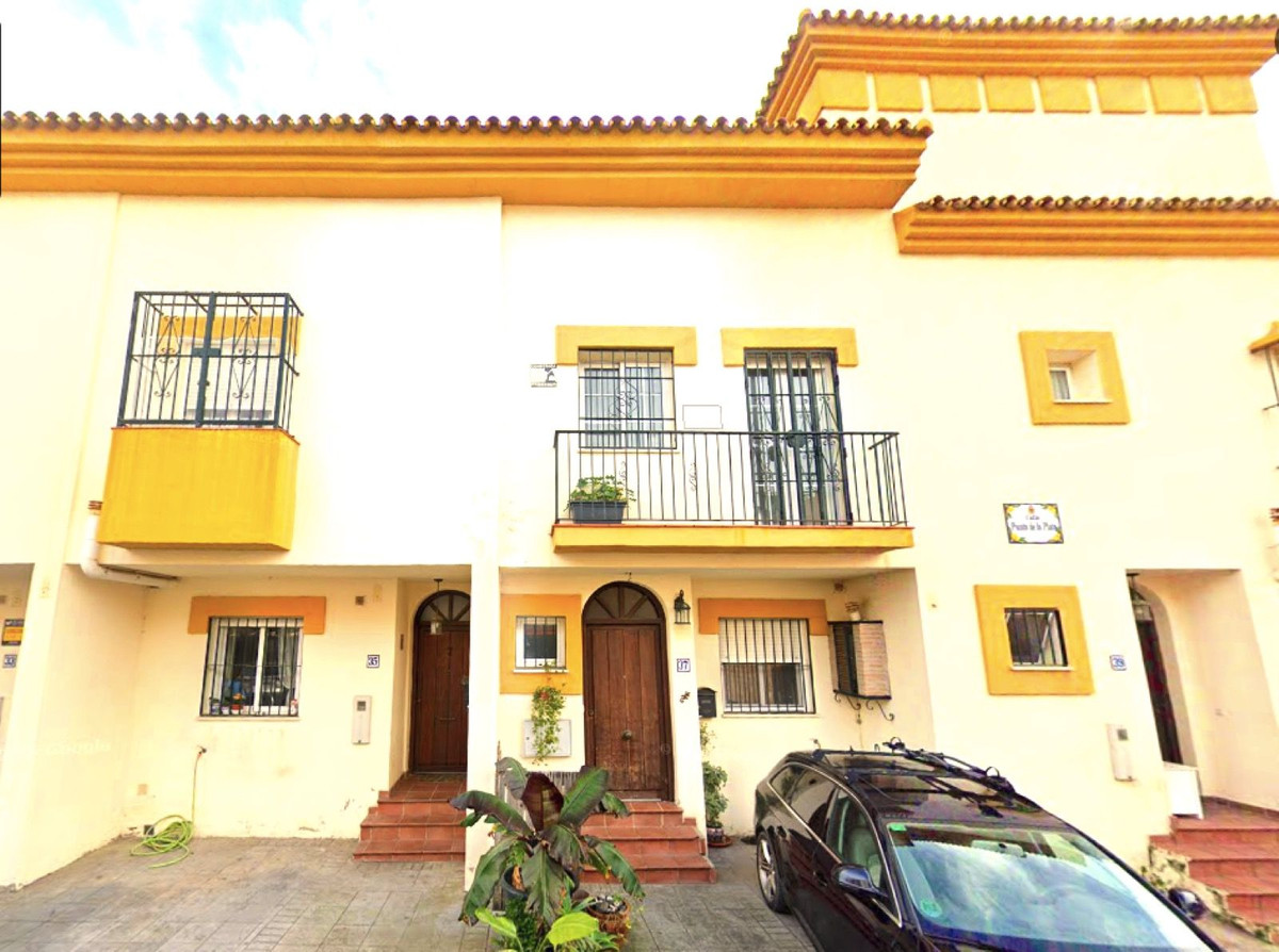 Te koop Herenhuis Costa Del Sol Estepona € 725.000,-