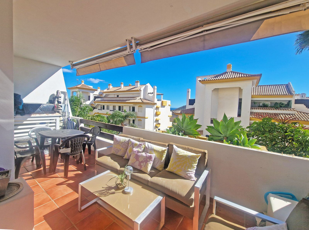 Te koop Middle Floor Apartment Costa Del Sol Calanova Golf € 259.000,-
