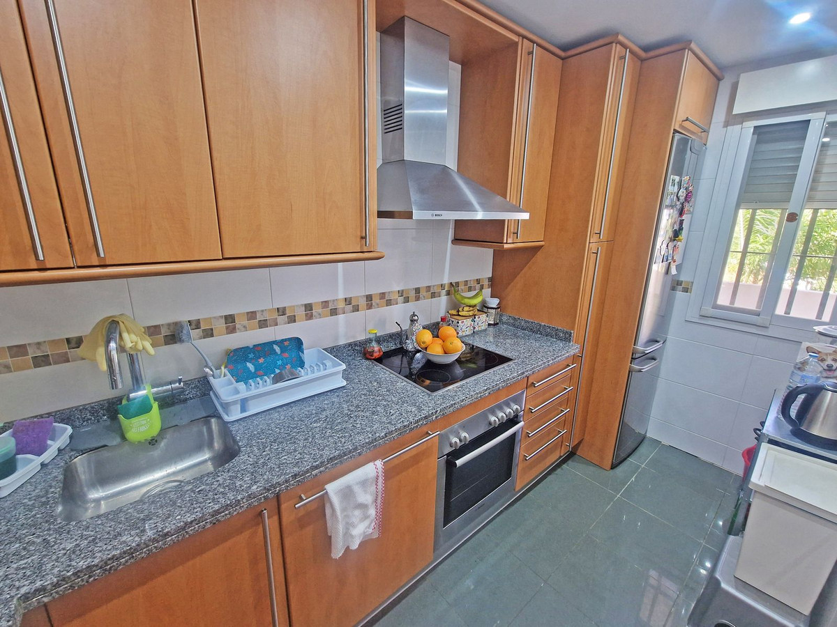 Te koop Middle Floor Apartment Costa Del Sol Calanova Golf € 259.000,-