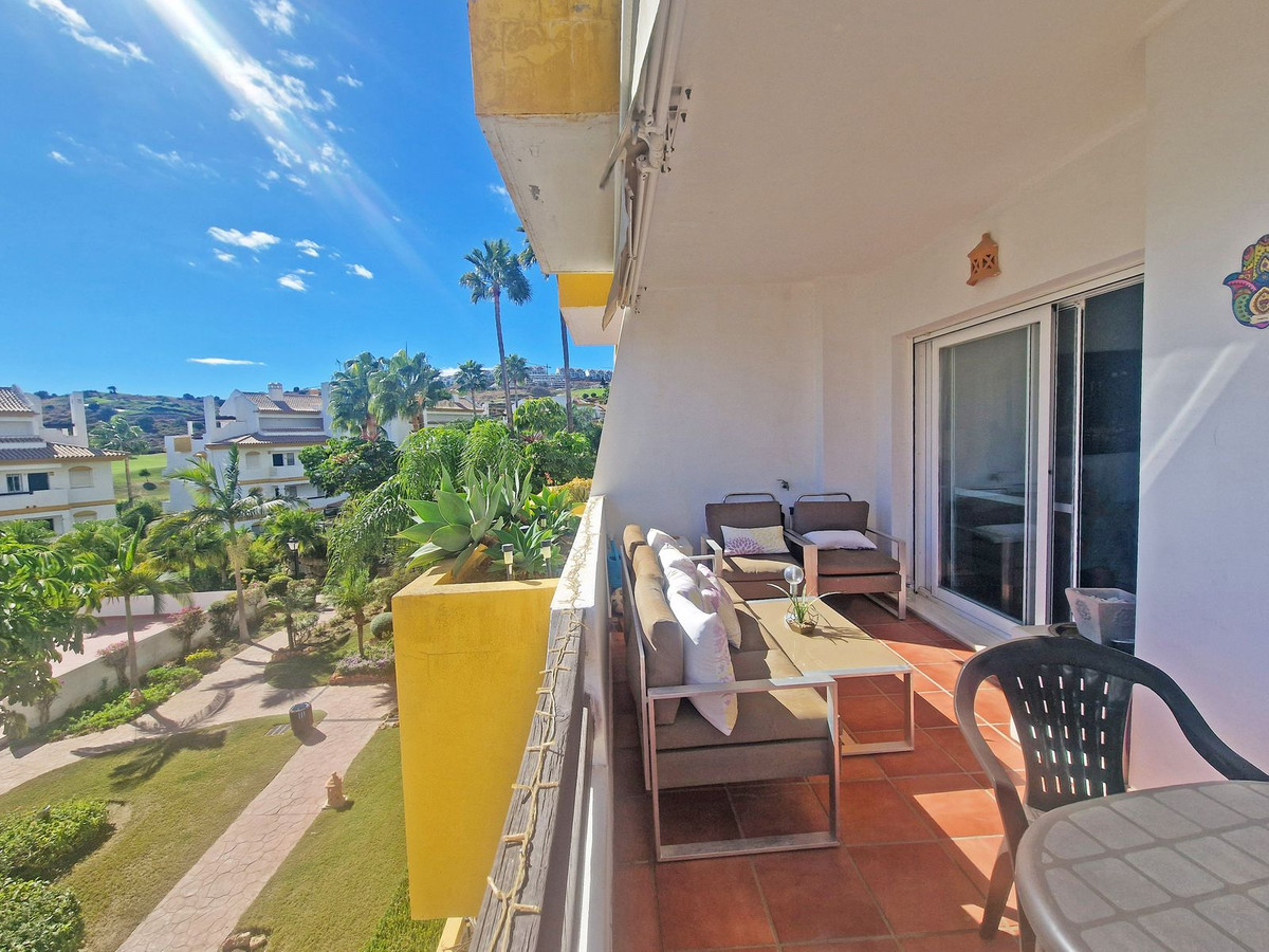 Te koop Middle Floor Apartment Costa Del Sol Calanova Golf € 259.000,-