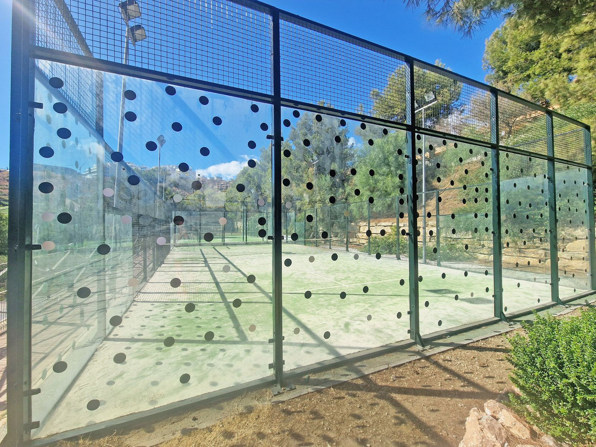 Te koop Middle Floor Apartment Costa Del Sol Calanova Golf € 259.000,-