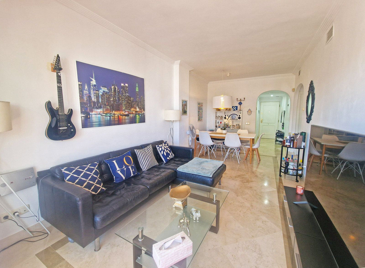Te koop Middle Floor Apartment Costa Del Sol Calanova Golf € 259.000,-