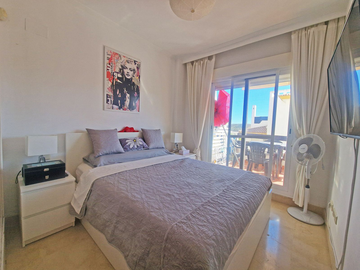 Te koop Middle Floor Apartment Costa Del Sol Calanova Golf € 259.000,-