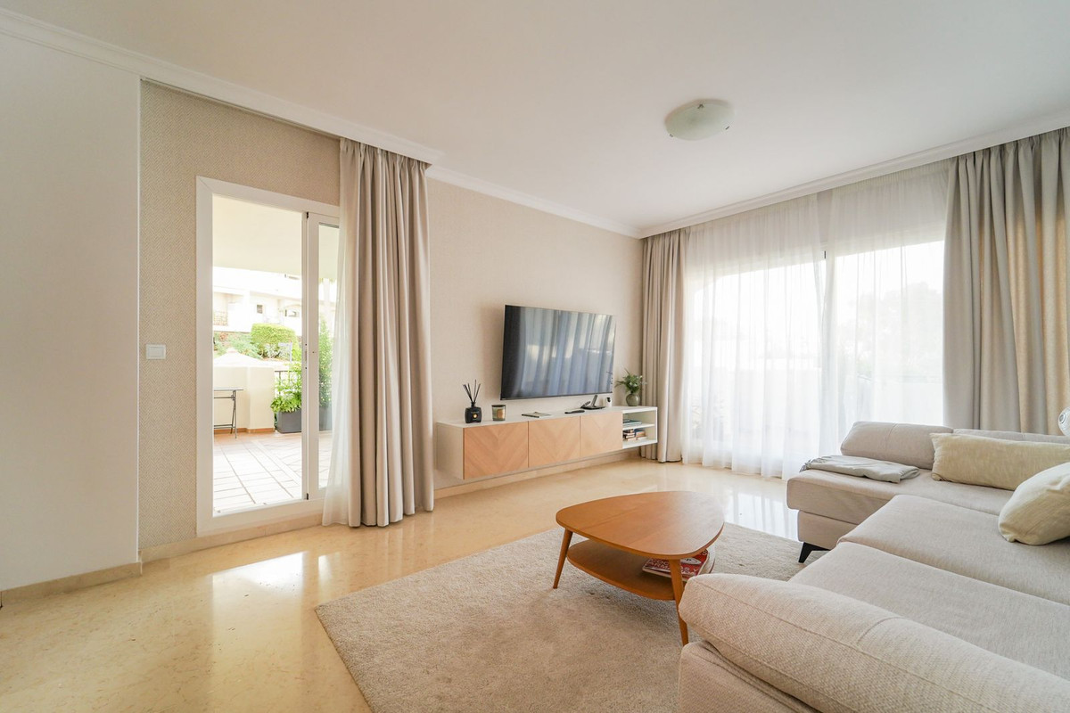Te koop Gelijkvloers appartement Costa Del Sol Elviria € 460.000,-