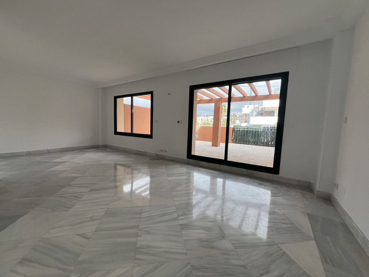 Te koop Penthouse Duplex Costa Del Sol Cabopino € 695.000,-