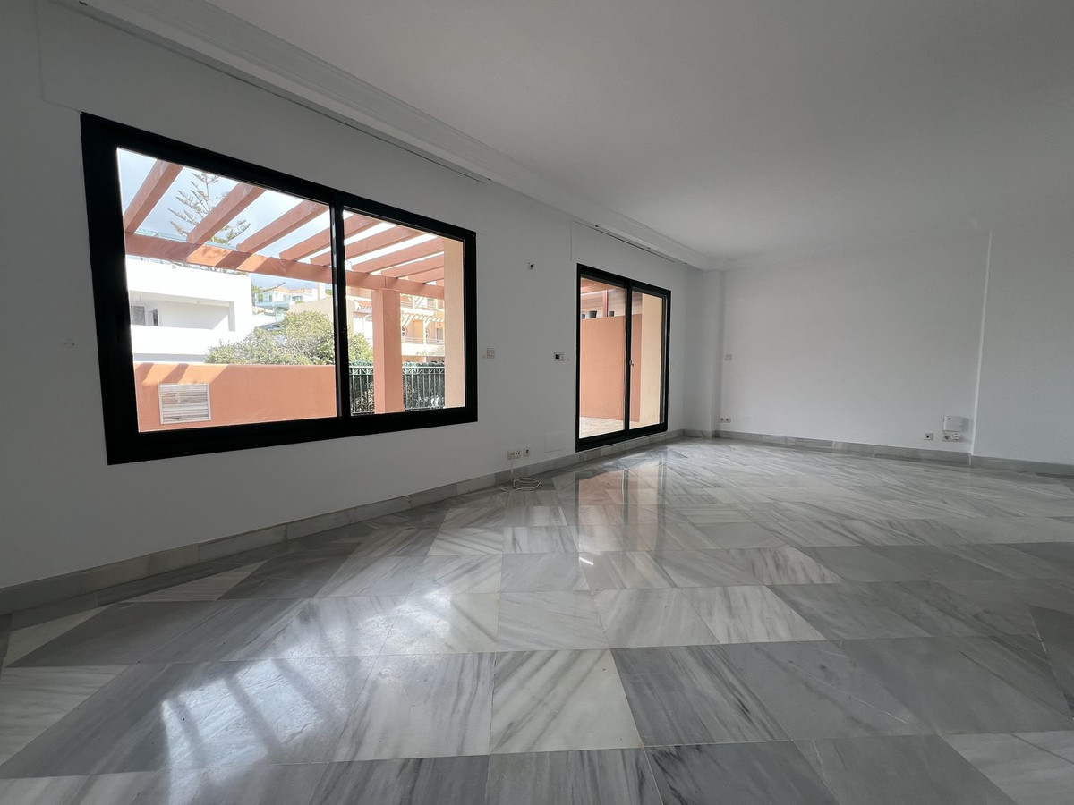 Te koop Penthouse Duplex Costa Del Sol Cabopino € 695.000,-