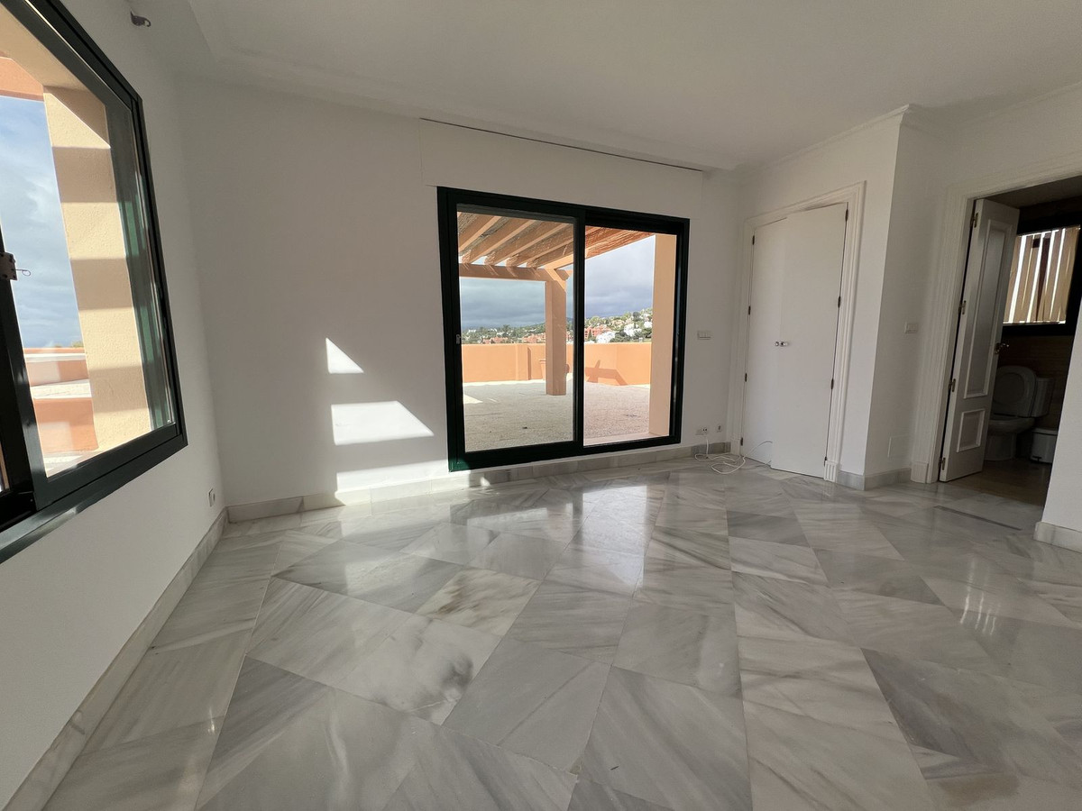 Te koop Penthouse Duplex Costa Del Sol Cabopino € 695.000,-