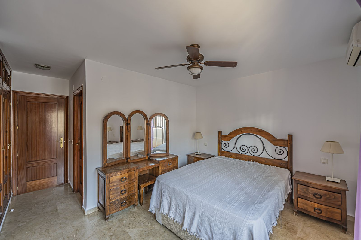 Te koop Herenhuis Costa Del Sol Estepona € 685.000,-